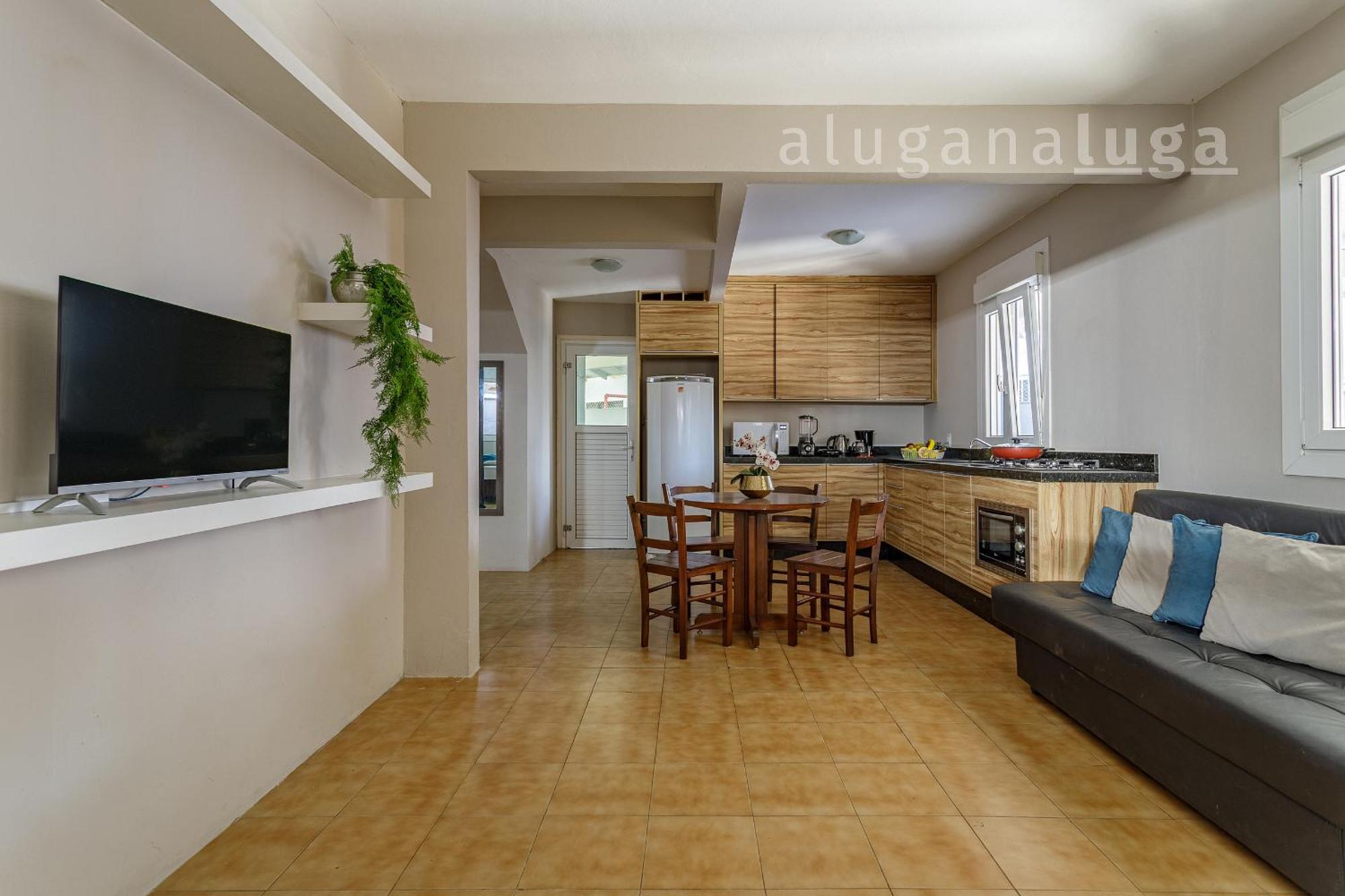 Residencial Ingleses Norte - A 2 Min Da Praia#6 Apartamento *